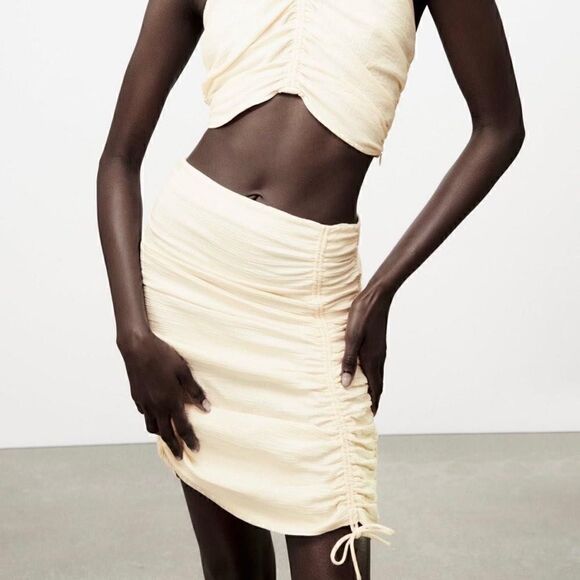 NWT Zara Draped Ruched High Waisted Mini Skirt in Ecru/Cream, Size Small - Picture 6 of 16